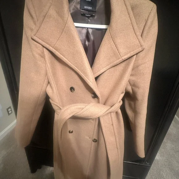 Mango: Brown Woolen Coat with Belt (barely worn) - Picture 2 of 7